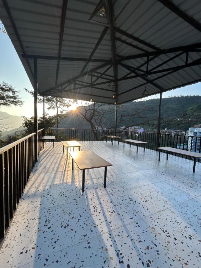 The Alchemist House Hotel Rishikesh Exterior photo